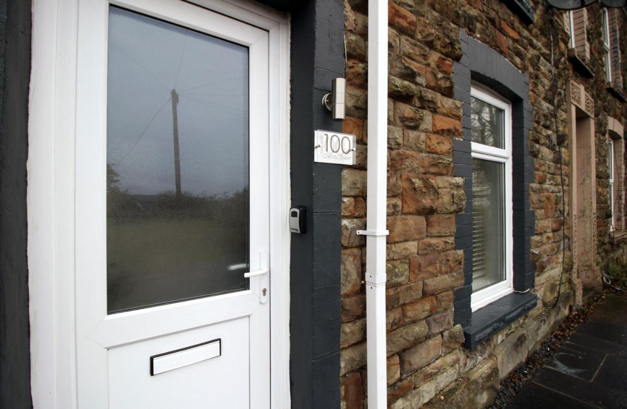 Sleeps 6, Smart Tv'S, Parking Swansea & Morriston Hospitalアパートメント エクステリア 写真