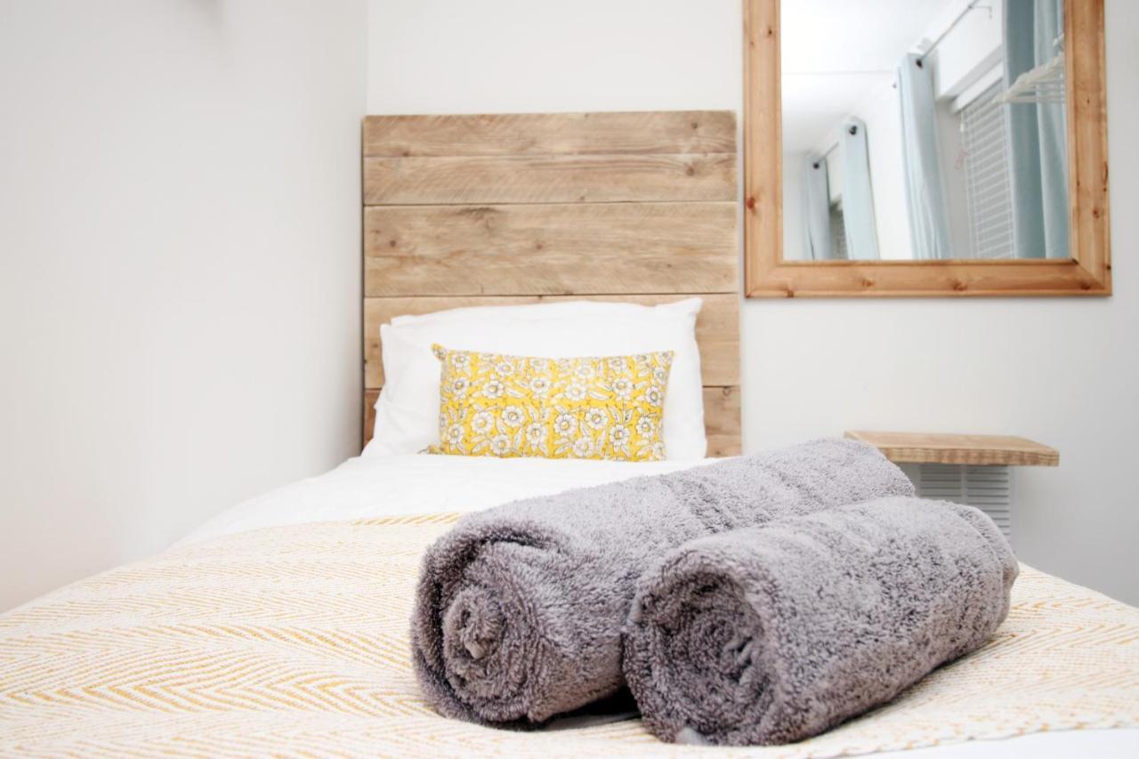 Sleeps 6, Smart Tv'S, Parking Swansea & Morriston Hospitalアパートメント エクステリア 写真